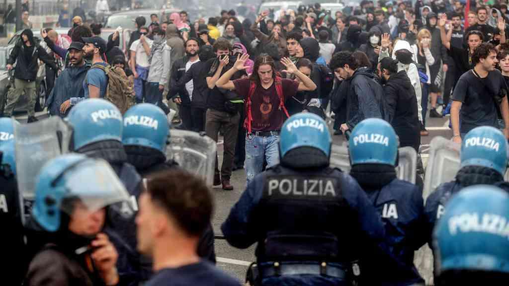 Protesto em Milão em defesa de Gaza termina em confronto | Confusão ocorreu durante manifestação pró-Gaza