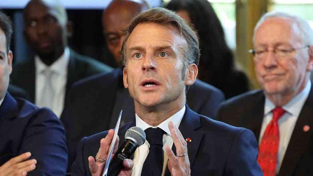 Comboio de Trump atrasa passagem de Macron em Nova York | O presidente da França, Emmanuel Macron, em Nova York