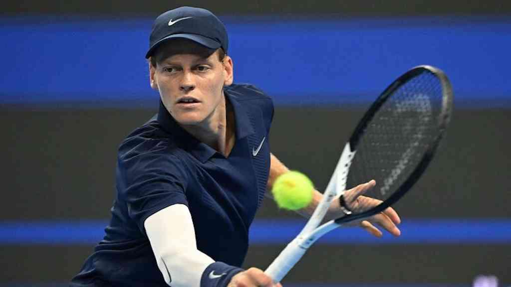 Sinner vence Cilic na primeira partida após queda no ranking | Sinner precisou de 1h21 para despachar Cilic por 2 sets a 0