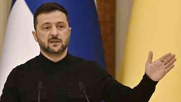 Zelensky ameaça atacar Kremlin se guerra não acabar