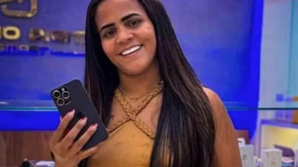 Mulher pega 20 anos de prisão por matar colombiano com golpe | Claudia Mayara Alves Soliva foi condenada pelo crime de latrocínio