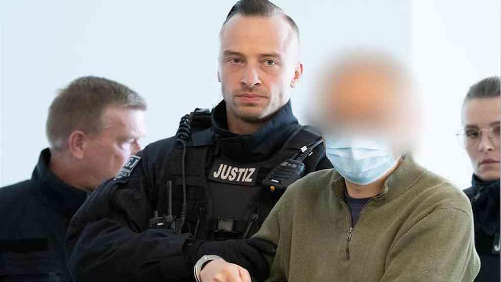 Tribunal condena ex-assessor da AfD por espionagem | Em sua decisão, o tribunal de Dresden concluiu que Jian G. trabalhou para um serviço secreto chinês