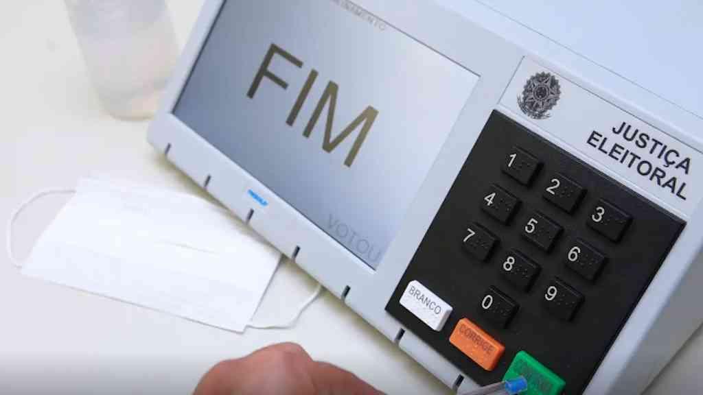 TRE-RJ retira seções eleitorais de áreas dominadas por criminosos | Uma das metas é dar garantias aos eleitores