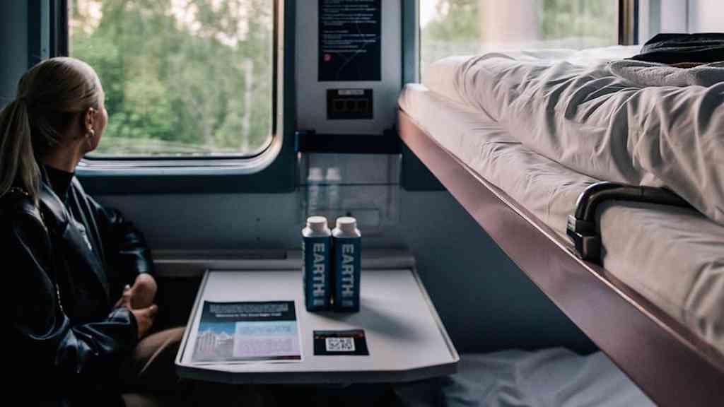 Após dois anos, trem noturno Berlim-Paris deixa de operar | A viagem no Nightjet entre Berlim e Paris tem duração de 14 horas. Há opções em vagões do tipo couchette com até seis camas ou vagões-leito com chuveiro