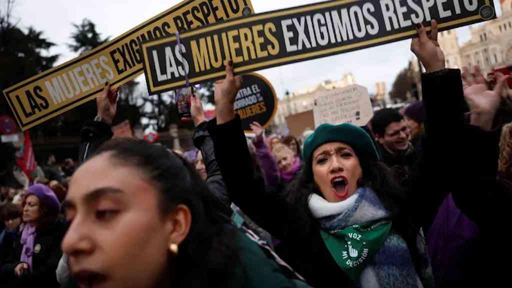 Espanha propõe incluir o aborto na Constituição | Ato deixou de ser crime no país em 1985