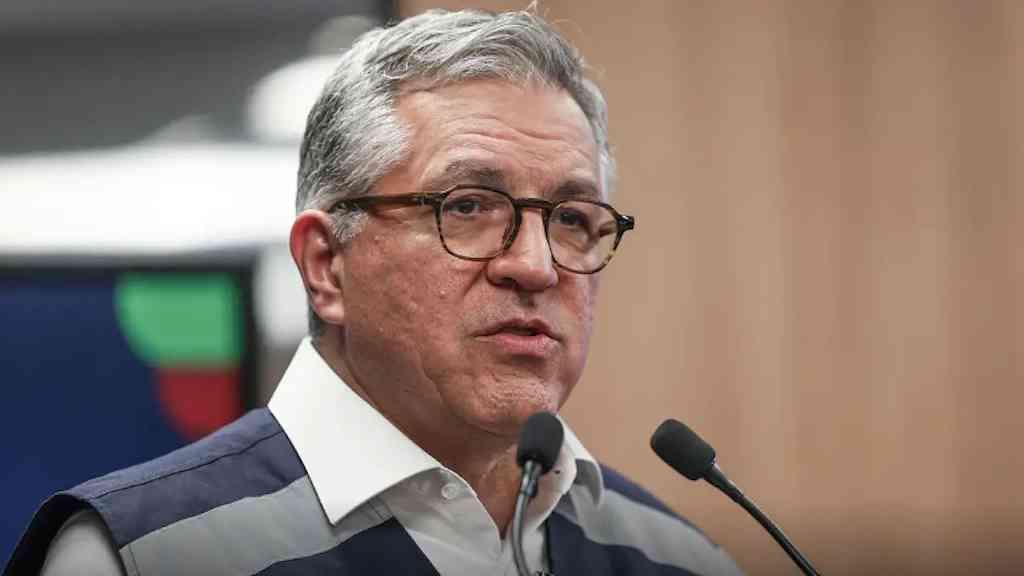 Ministro garante antídoto contra metanol em toda rede pública | Ministro da Saúde anunciou novas aquisições de etanol farmacêutico