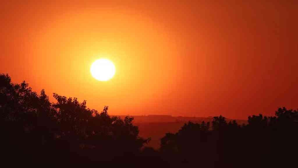 Rio entra em nível 2 de alerta por calor intenso | Cidade atingiu temperatura de 40º C na Zona Oeste |