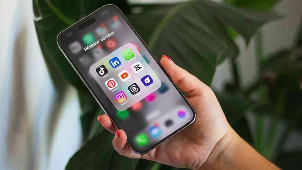 Dinamarca vai proibir redes sociais para menores de 15 anos | Menores de 15 anos não poderão usar redes sociais na Dinamarca