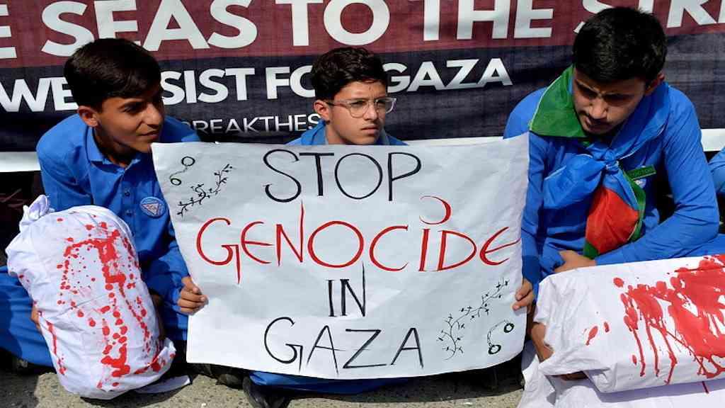 Listas de reféns e prisioneiros são trocadas por Israel e Hamas | Protesto em prol de palestinos