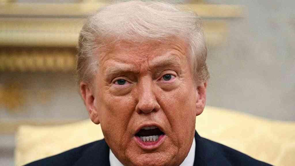 Trump afirma que prefeito e governador de Illinois deveriam ser presos | Trump, presidente dos EUA