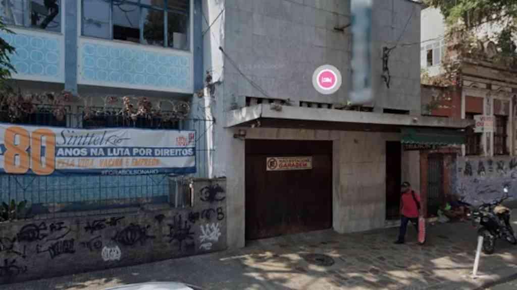 Criminosos invadem hotel e atacam porteiro em Niterói | Bandidos assaltam hotel e ferem porteiro em Niterói