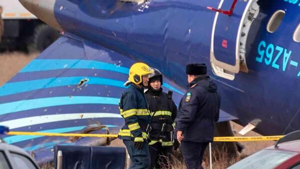 Putin admite envolvimento russo em acidente com avião da Embraer | Marcas de perfuração na cauda já indicavam hipótese de míssil