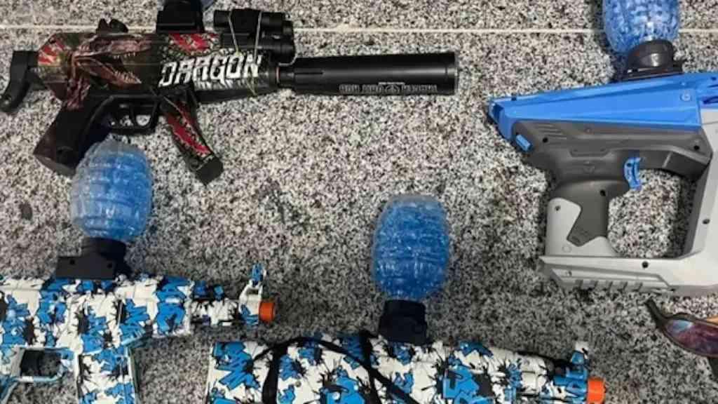 Paes sanciona lei que proíbe armas de gel no Rio | Armas de gel são proibidas por nova lei no Rio