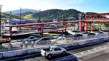 Passarela na RJ-106: Segurança para Rio do Ouro