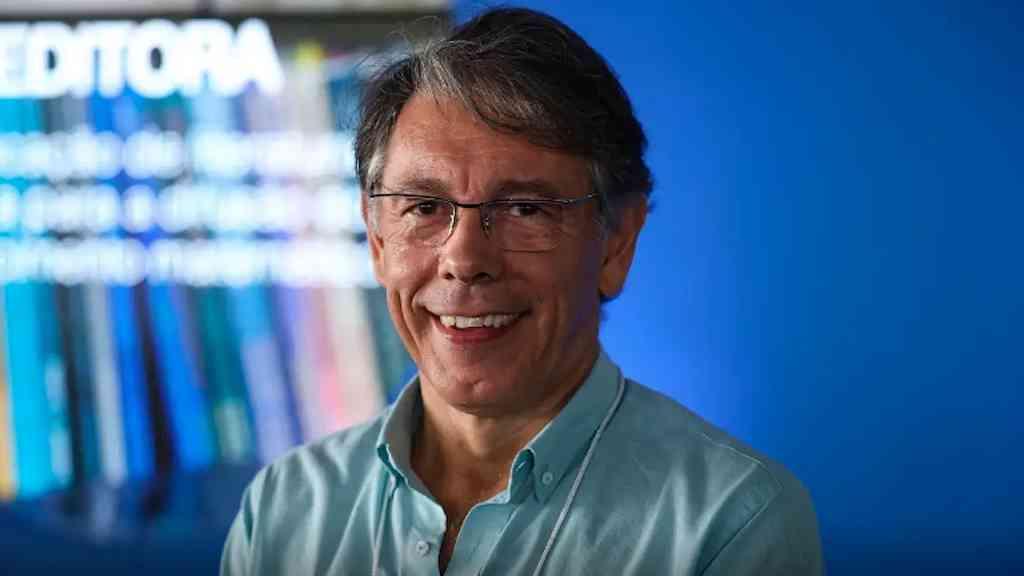 Presidente do Impa diz que dominar matemática é ter poder | Para Marcelo Viana, alfabetização matemática é “direito fundamental”