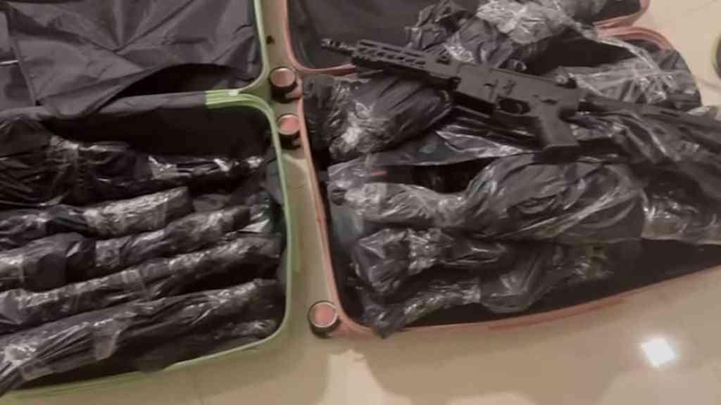 Operação conjunta mira grupo que fornecia fuzis a criminosos | Agentes localizaram mais de 30 mil peças em fábrica de armas no interior paulista em agosto