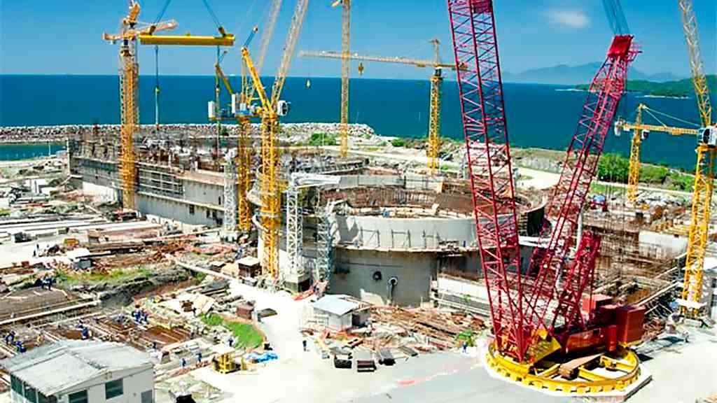 J&F compra parte da Eletronuclear e estreia em setor ainda inexplorado | As obras da usina nuclear de Angra 3 se arrastam há décadas