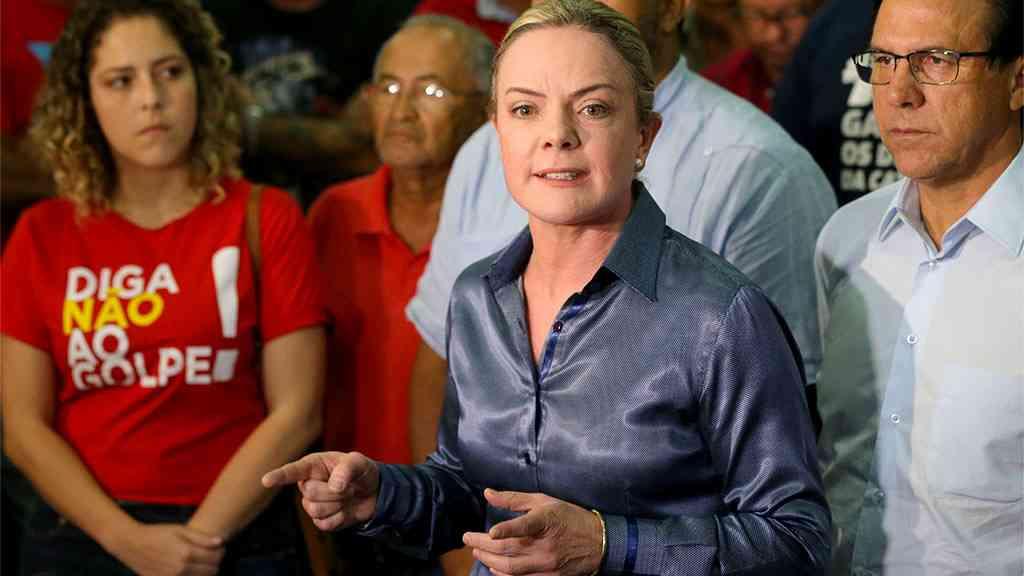 Demissões em ministérios tornam-se moeda de troca com ‘Centrão’ | Gleisi Hoffmann, ex-presidente do PT, comanda a articulação política do governo Lula