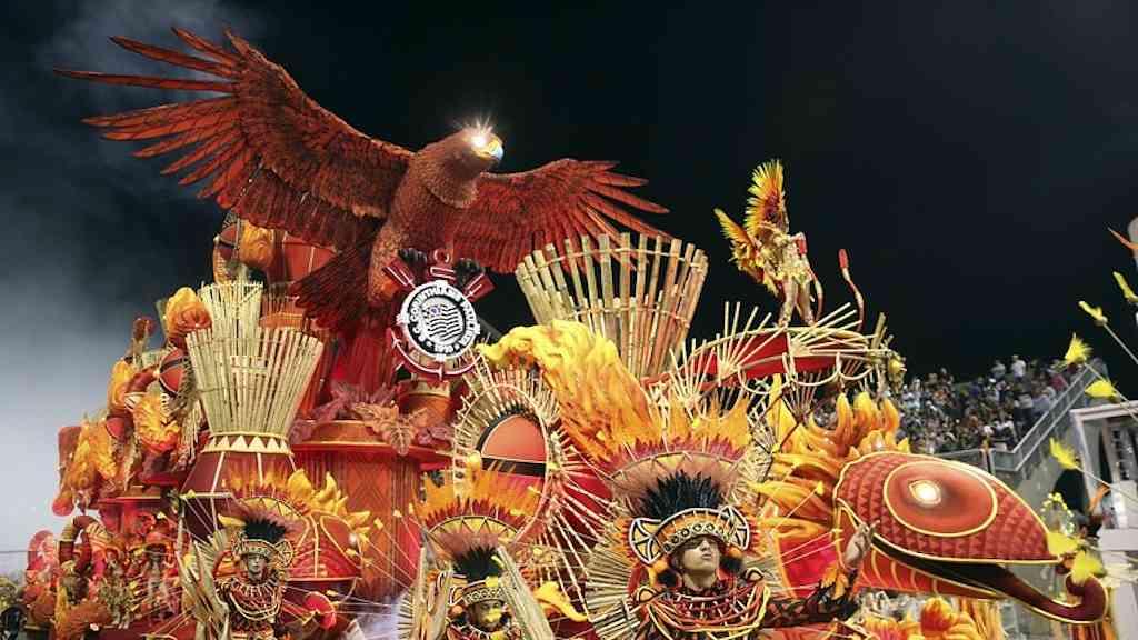 Carnaval 2026 em SP destaca luta indígena pós-COP30 | Desfila dos Gaviões da Fiel em 2024