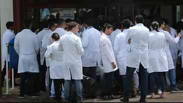 Revalida 2025: Envio de Diplomas Médicos Iniciado