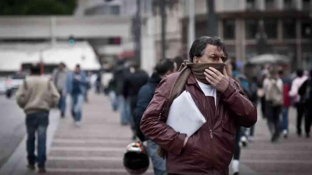 SP bate 11,2ºC, menor temperatura do mês desde 2014 | Defesa Civil promove acolhimento de pessoas em situação de rua