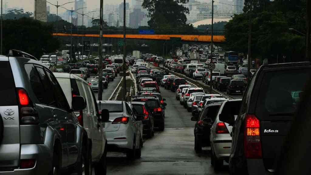 O coletivo que nos falta | O estresse em São Paulo atinge 35% da população economicamente ativa