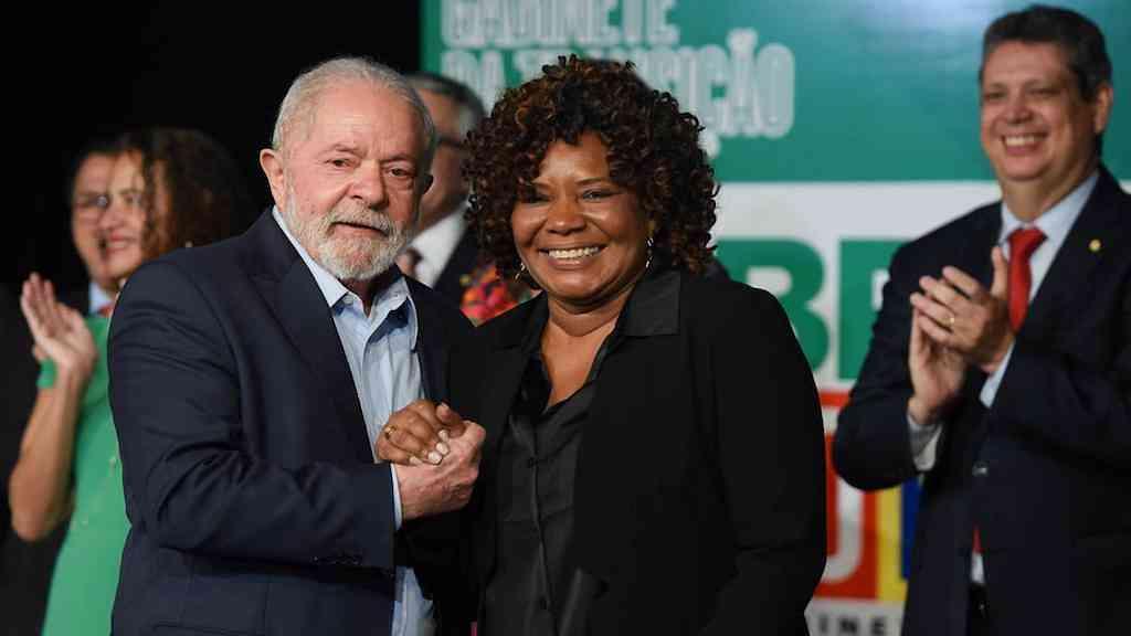 Margareth Menezes é convidada por Lula a se filiar e ser candidata do PT | Lula convidou Margareth Menezes para ser candidata pelo PT, em Salvador