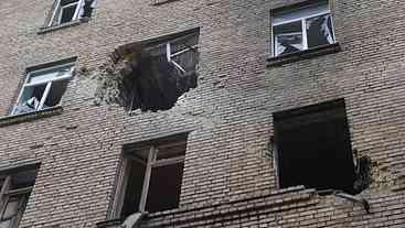 Ataques de Moscou deixam rastro de destruição na Ucrânia