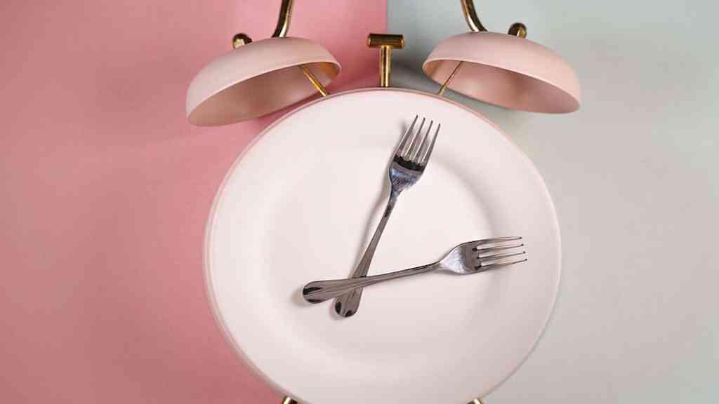 Alimentação saudável depende da rotina, indica pesquisa | Cientistas usaram IA para analisar os hábitos alimentares de mil pessoas