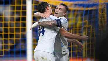 Inter brilha na Champions, Napoli decepciona