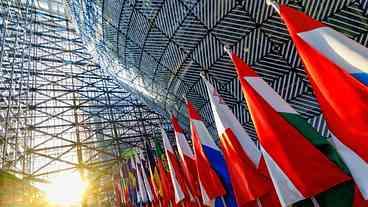 UE aprova sanções contra a Rússia