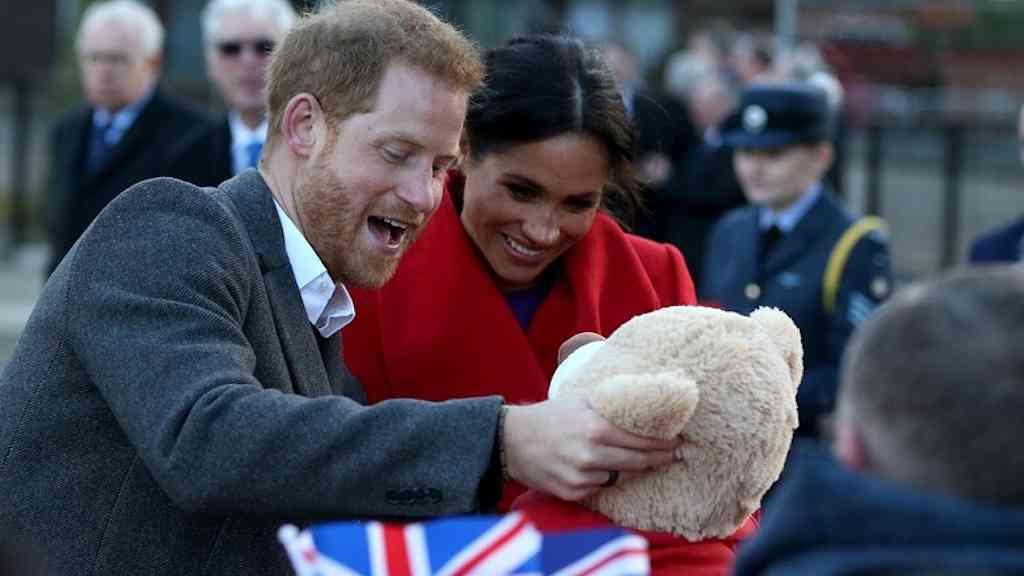 Cientistas e celebridades pedem veto à superinteligência artificial | Príncipe Harry, Meghan Markle e Steve Bannon apoiaram iniciativa de organização