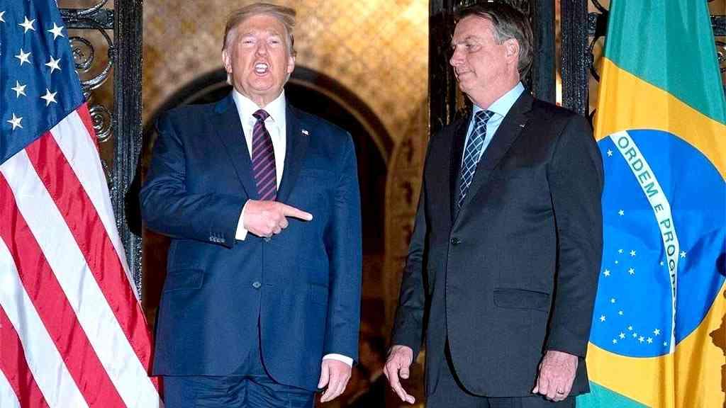 Trump desistiu de Bolsonaro, observa ex-embaixador dos EUA no Brasil | Bolsonaro visitou Trump apenas uma vez, mas seu filho Eduardo esteve mais vezes com o mandatário norte-americano