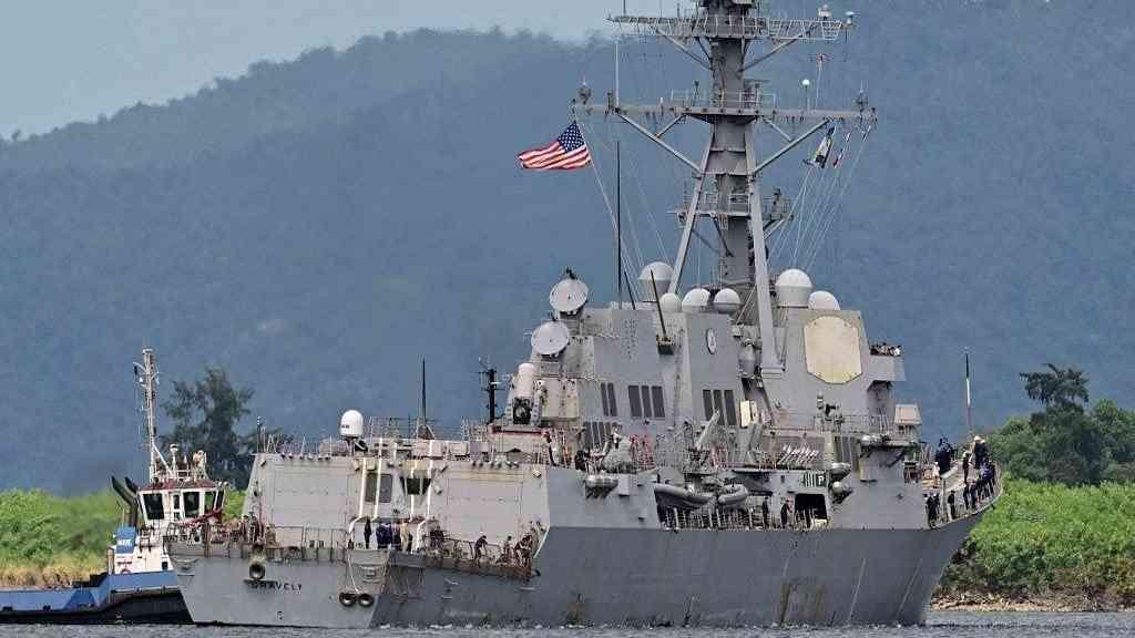 Venezuela reage a exercícios militares dos EUA no Caribe | Navio de guerra dos EUA se instala em Trinidad e Tobago, movimento que causa tensão na Venezuela