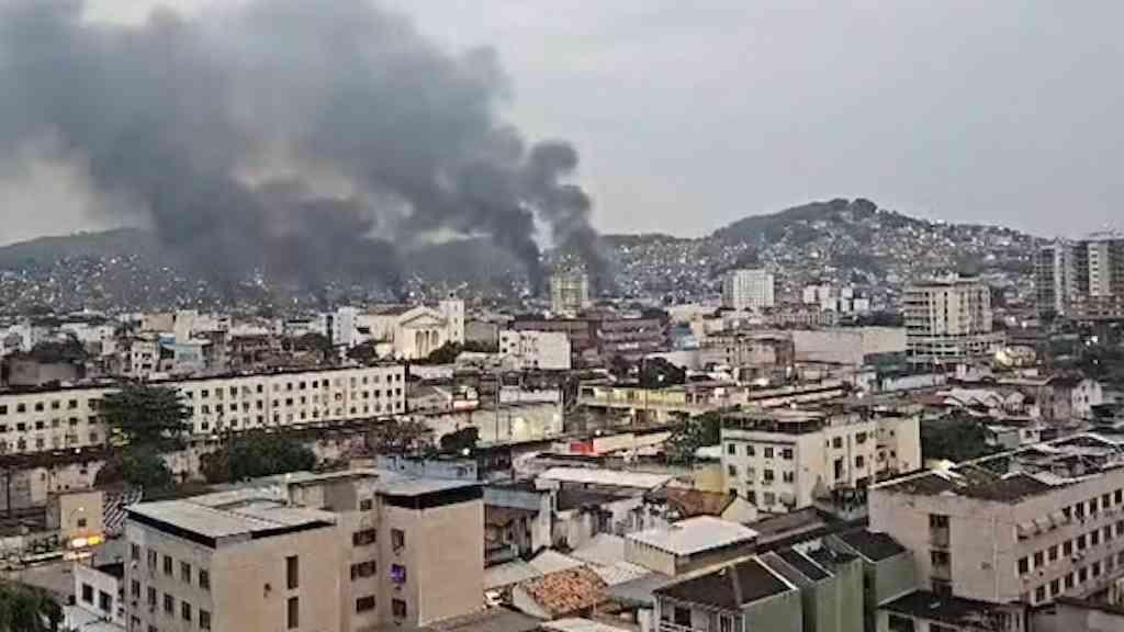 Líder do CV, Belão, é preso, operação registra ao menos 20 mortes | Governo do Rio confirma prisão de Belão durante megaoperação