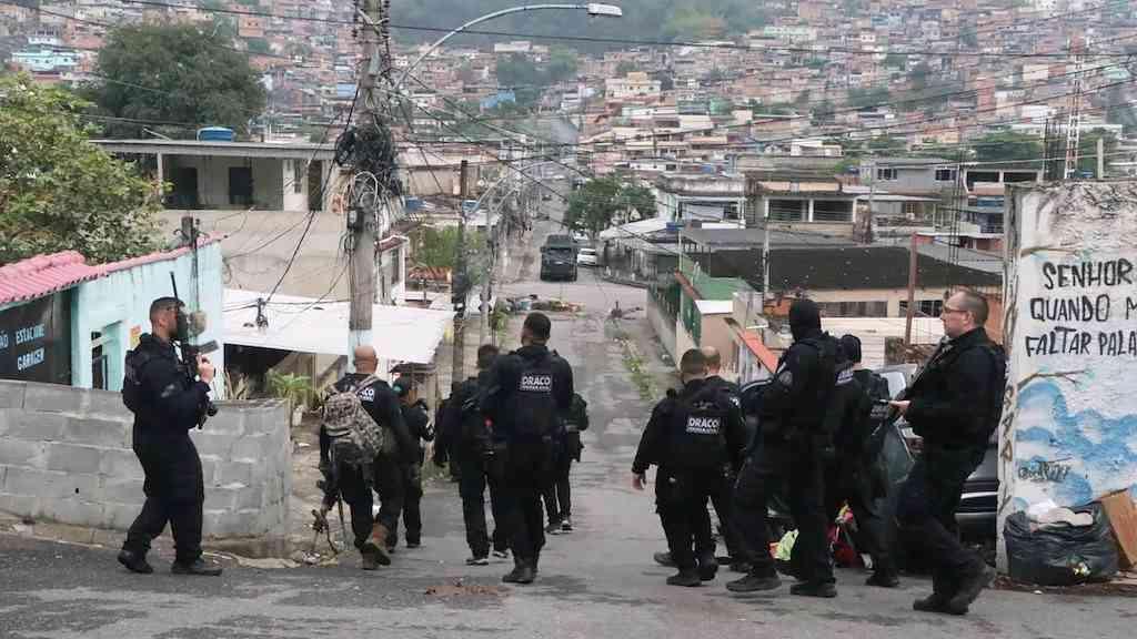 Operação amplia presença policial em áreas da Zona Norte e Sudoeste | Megaoperação envolveu mais de 2,5 mil agentes