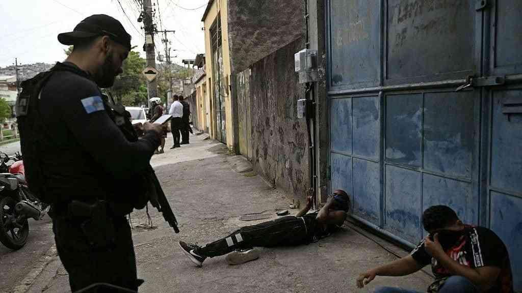 ONU critica operação no Rio e pede investigação | Operação mirou moradores de favelas do Rio