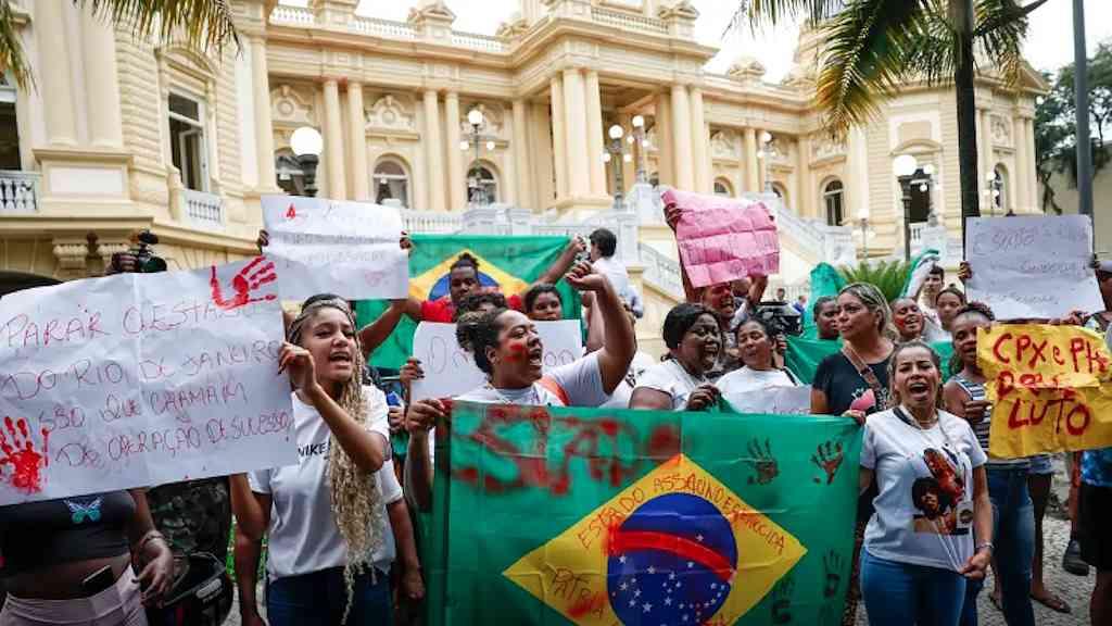 Lula aprova medida que reforça enfrentamento ao crime organizado | Modificação do Código Penal aumenta penas e tipifica crimes