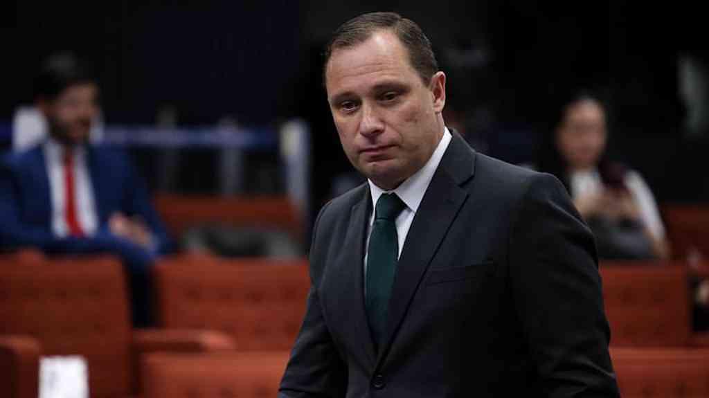 Justiça permite que Mauro Cid troque tornozeleira por regime aberto | Mauro Cid, ex-ajudante de ordens de Jair Bolsonaro