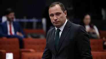 Justiça autoriza Mauro Cid a cumprir pena em regime aberto