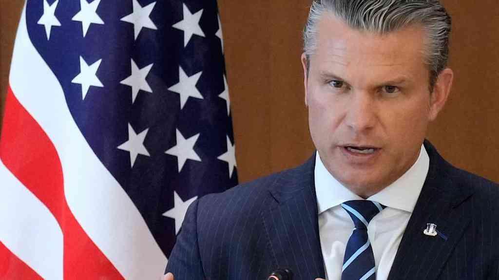 Pentágono relata novo ataque dos EUA no Caribe com três mortos | Os militares dos EUA continuarão a perseguir, “caçar e matar” traficantes de drogas, escreveu o ministro da Defesa, Pete Hegseth