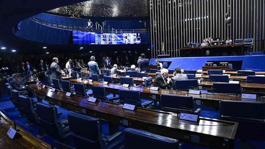 Senado agenda votação do PL que amplia isenção no IR | A proposta será analisada, agora, no Plenário do Senado