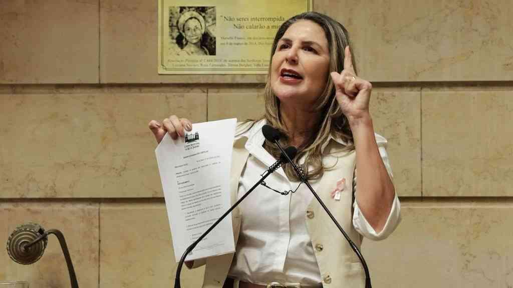 Vereadora Gigi Castilho é investigada por desvio de verbas | Vereadora Gigi Castilho (Republicanos) é acusada de envolvimento em desvio de verbas