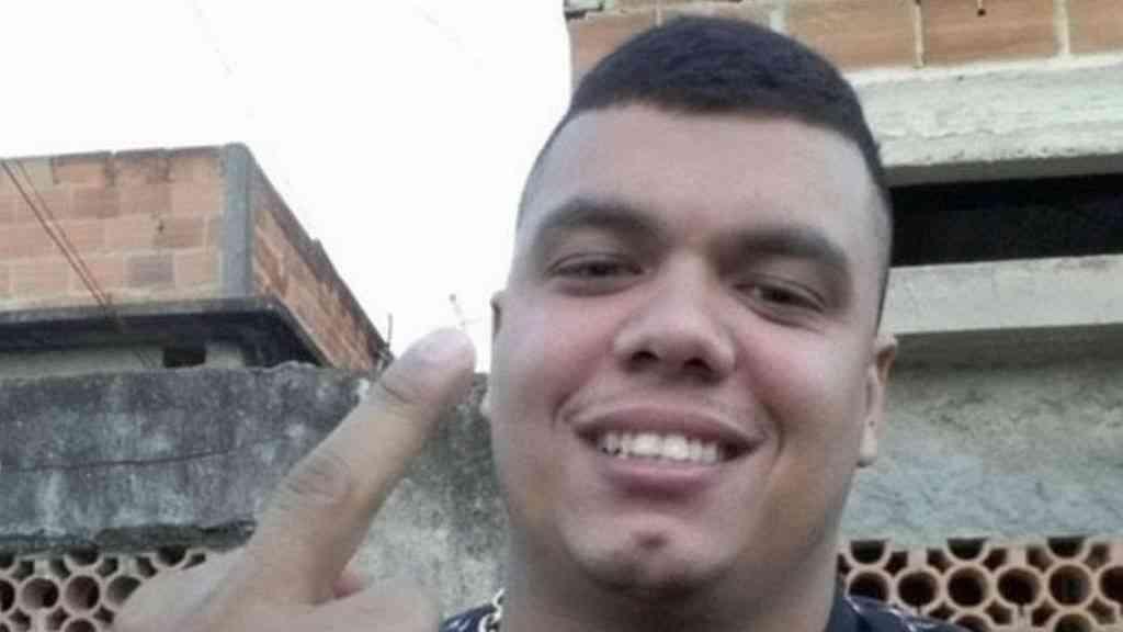 Miliciano é morto em emboscada na Baixada Fluminense | Miliciano conhecido como ”Cerolzinho”
