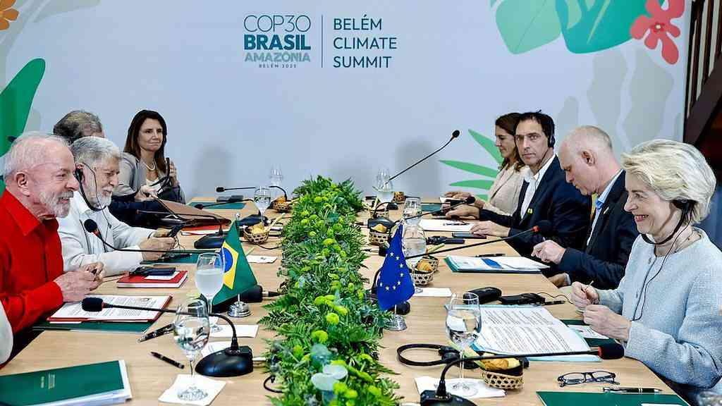 COP30: impasse sobre fundo climático volta ao centro das discussões | Lula e a presidente da Comissão Europeia, Ursula von der Leyen, em Belém