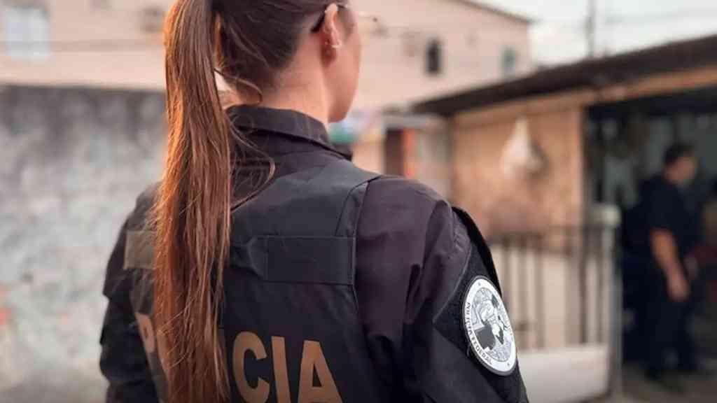 PF prende quatro advogados suspeitos de atuação para o CV em Manaus | Profissionais podem ter ajudado líderes presos no contato com facção