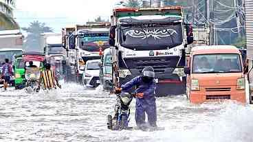 Supertufão Fung-wong atinge Indonésia e causa devastação