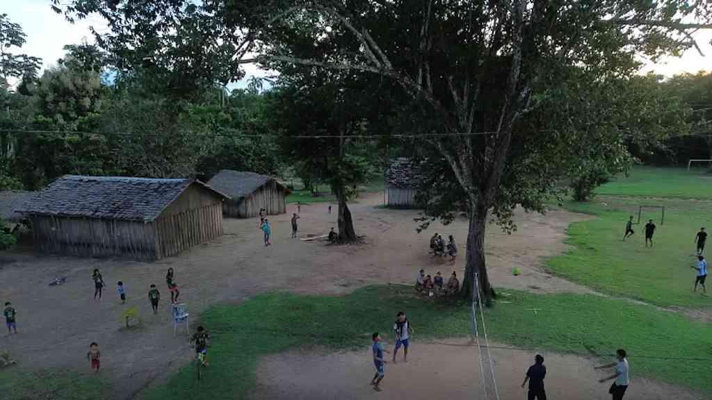 Moradia precária marca áreas protegidas da Amazônia Legal | IBGE analisou abastecimento de água, tipo de esgoto e destino do lixo