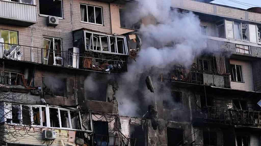 Ataque massivo russo na Ucrânia deixa mortos e feridos | Kiev foi alvo de um bombardeio massivo durante a noite