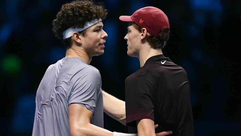 Sinner atropela Shelton e segue invicto no ATP Finals | Sinner derrotou Ben Shelton pela oitava vez na carreira